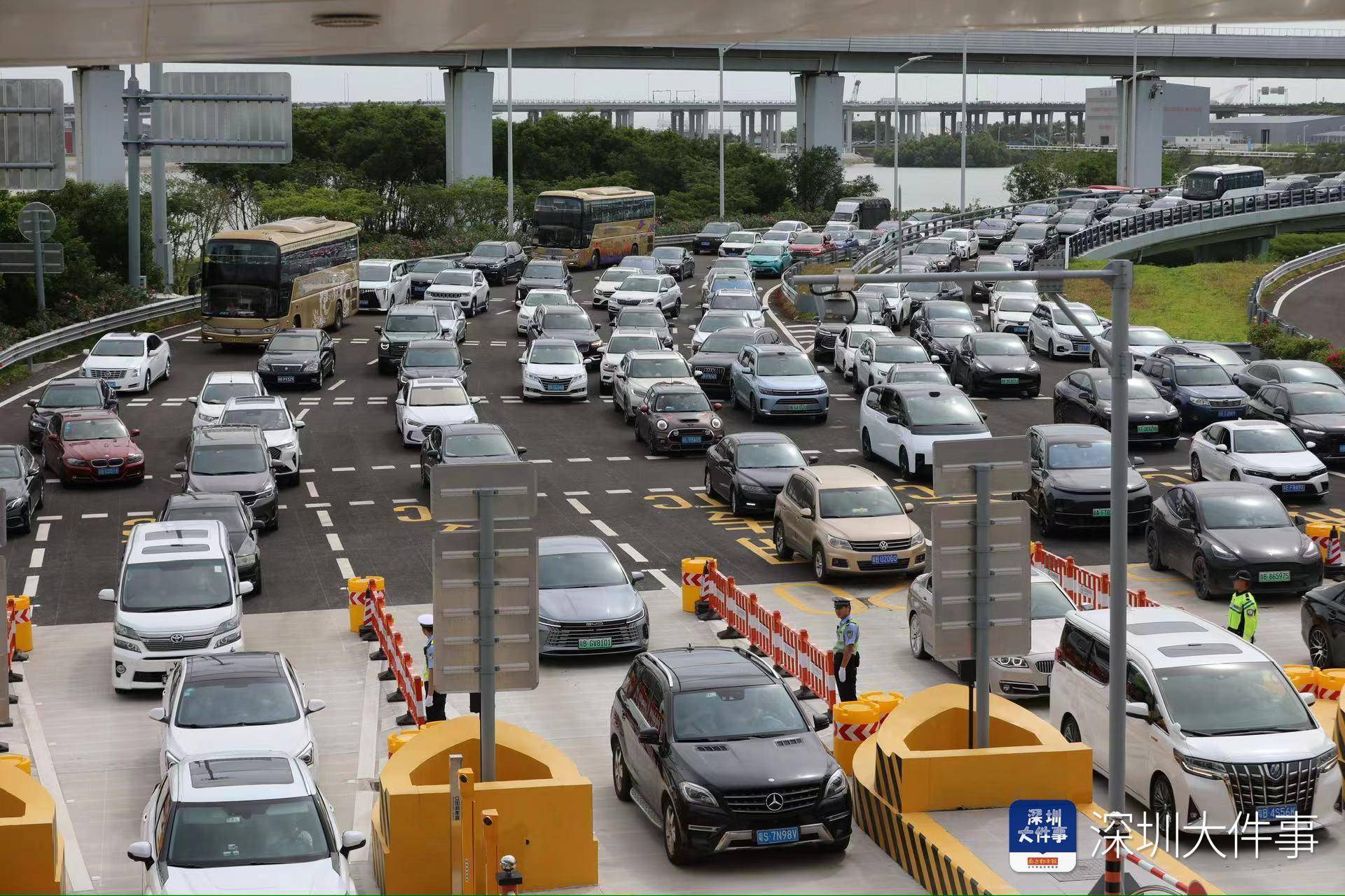 深中通道正式通车，高德地图秒级上线